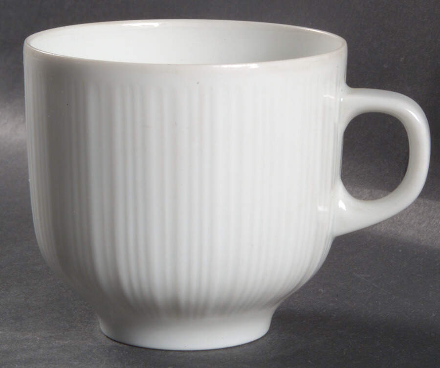Cortina Flat Cup by Hutschenreuther-1