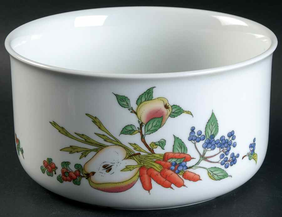 Country 7" Round Vegetable Bowl by Hutschenreuther-1
