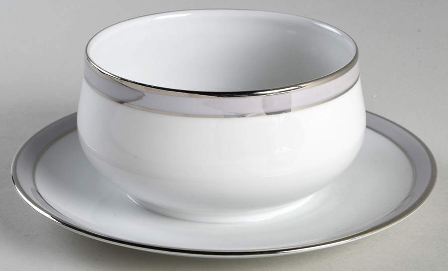 Davos Gravy Boat w/Attached Underplate No Lid by Hutschenreuther-1