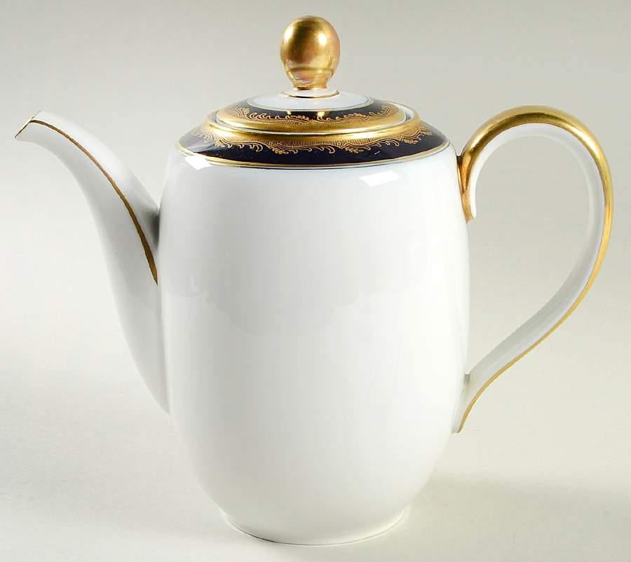 The Diplomat Teapot & Lid by Hutschenreuther-1