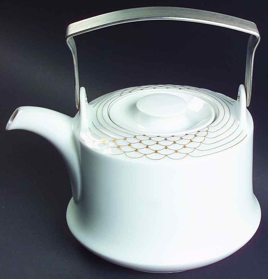D'Oro Teapot & Lid by Hutschenreuther-1