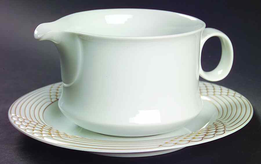 D'Oro Gravy Boat & Underplate by Hutschenreuther-1