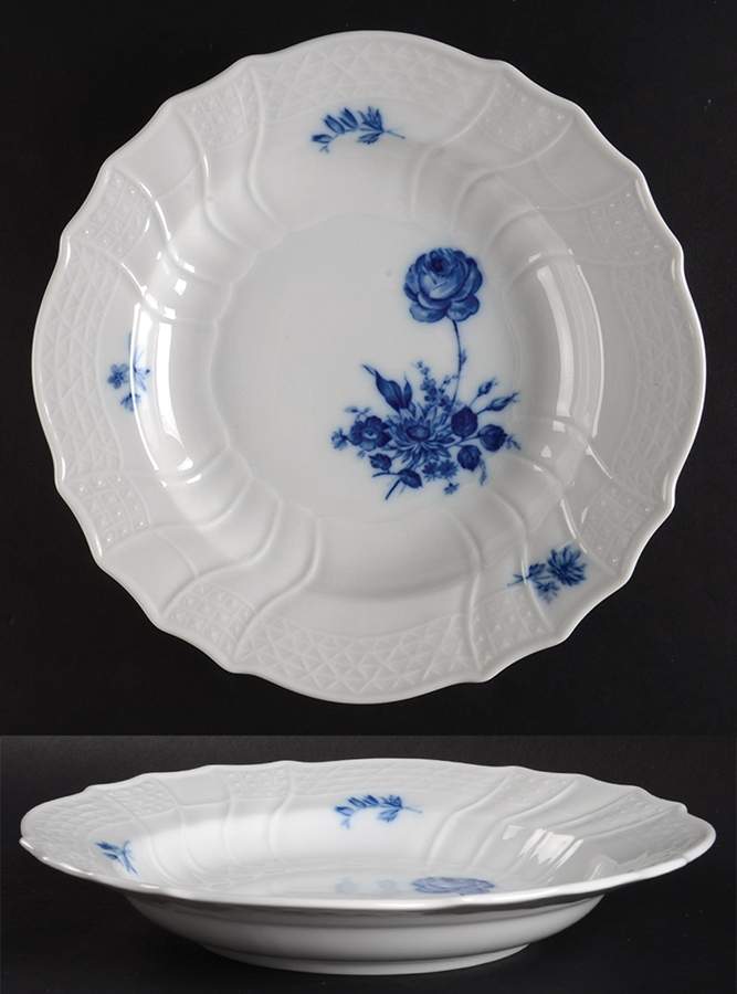 Dresden Blau Rim Soup Bowl by Hutschenreuther-1