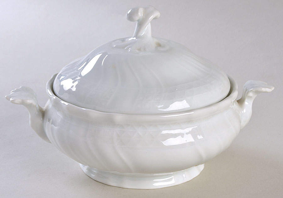 Dresden All White Mini Round Covered Vegetable by Hutschenreuther-1