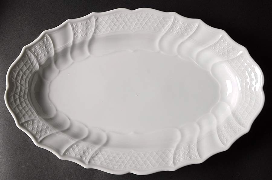 Dresden All White 13" Oval Serving Platter by Hutschenreuther-1