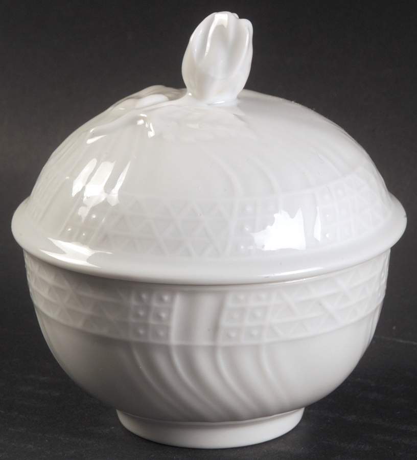 Dresden All White Mini Sugar Bowl & Lid by Hutschenreuther-1