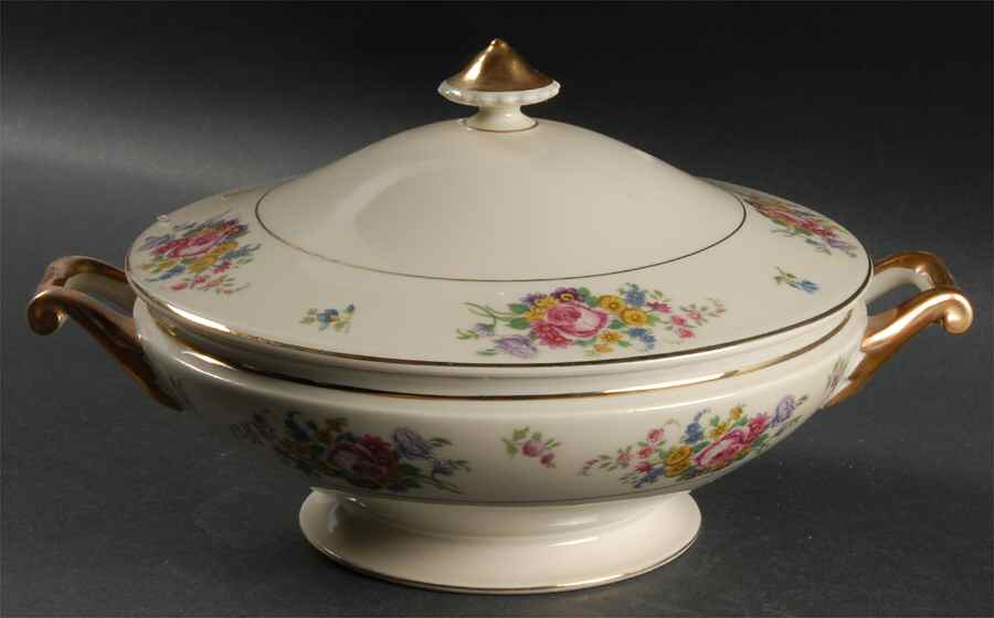 Dresden Round Covered Vegetable by Hutschenreuther-1