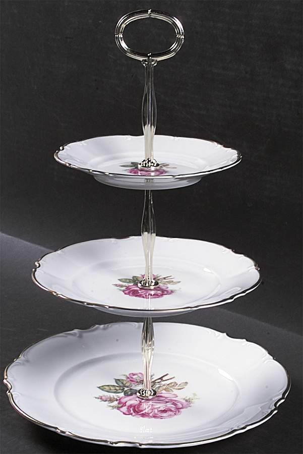 The Dundee 13 7/8"-14 1/4" 3-Tiered Serving Tray(DP,SP,BB) HC by Hutschenreuther-1