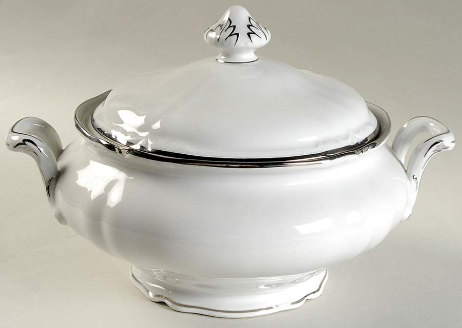 Empress Platinum Round Covered Vegetable by Hutschenreuther-1