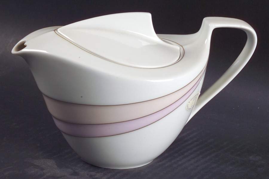 En Vogue Teapot & Lid by Hutschenreuther-1