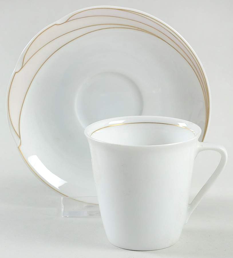 En Vogue Flat Demitasse Cup & Saucer Set by Hutschenreuther-1