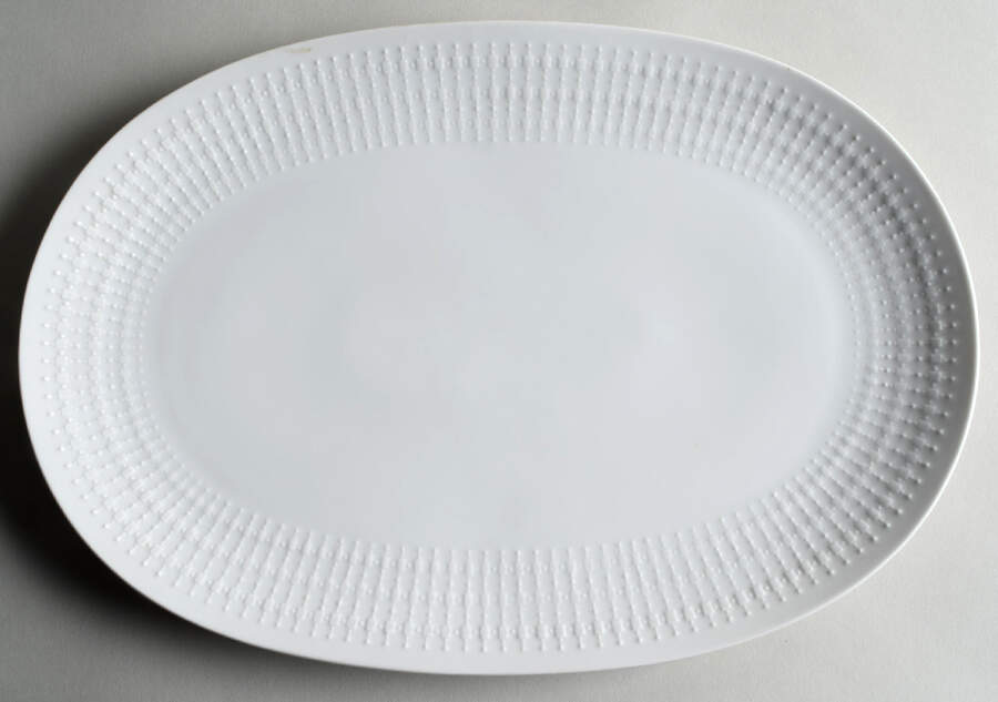 Etude 14" Oval Serving Platter by Hutschenreuther-1