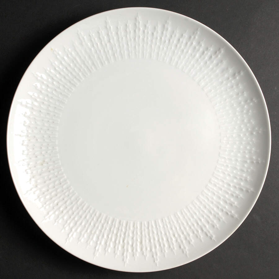 Exzellenz 13" Chop Plate (Round Platter) by Hutschenreuther-1