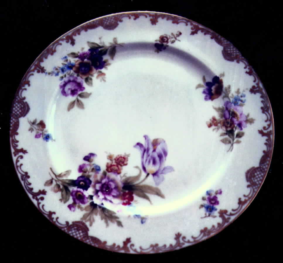 The Fairmead Dinner Plate by Hutschenreuther-1