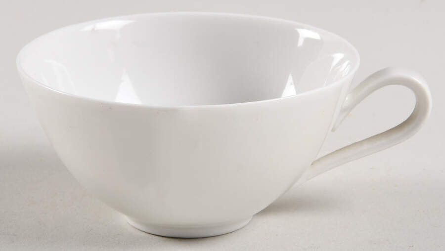Favorit (Undecorated) Flat Demitasse Cup by Hutschenreuther-1