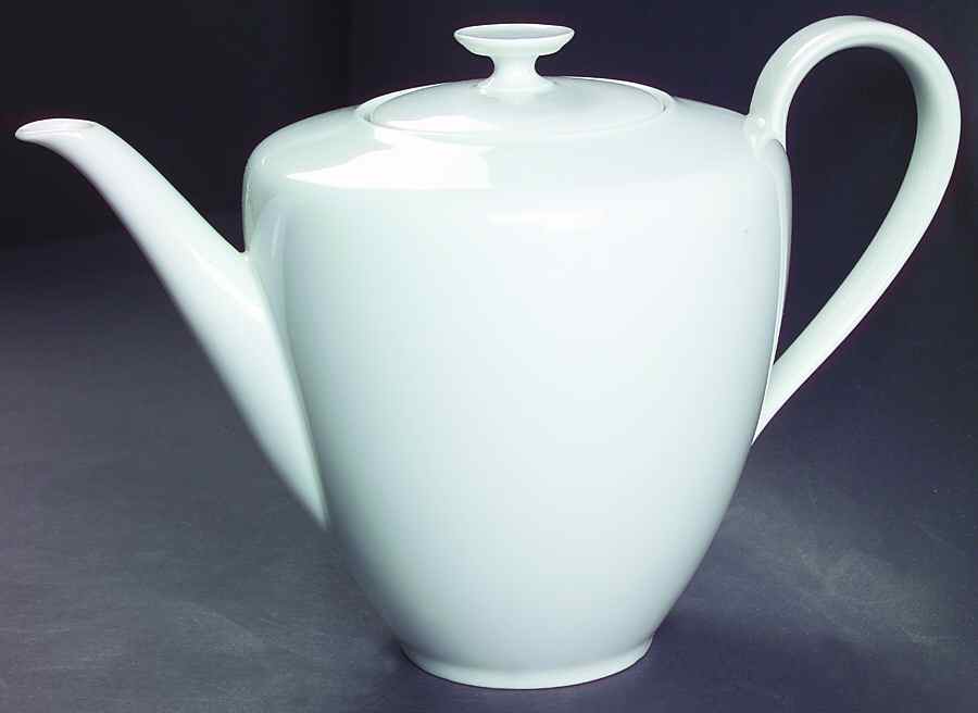 Favorit (Undecorated) Coffee Pot & Lid by Hutschenreuther-1