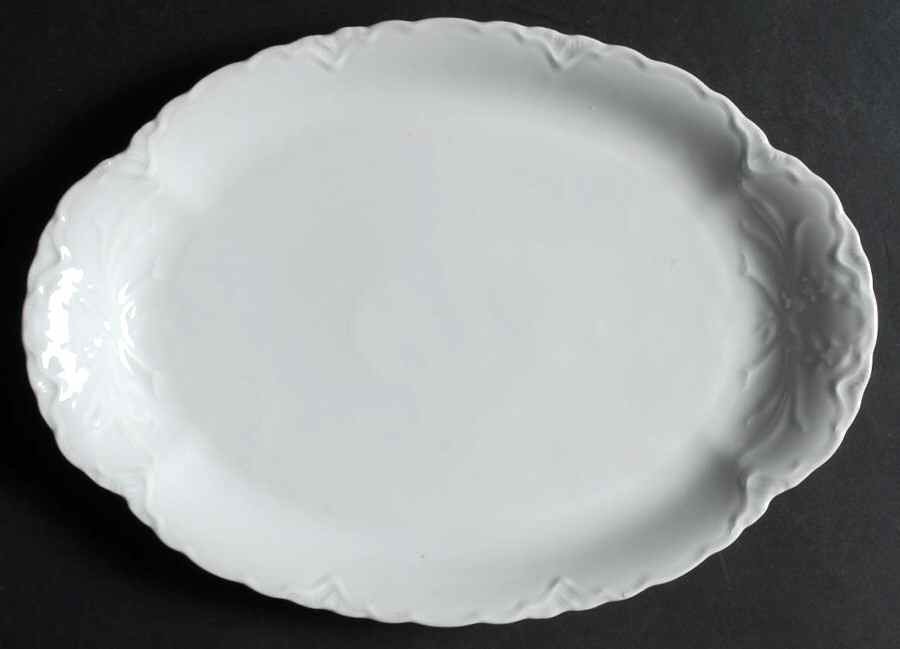 Favorit (Undecorated) 11" Oval Serving Platter by Hutschenreuther-1