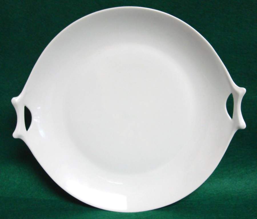Favorit (Undecorated) Handled Cake Plate by Hutschenreuther-1