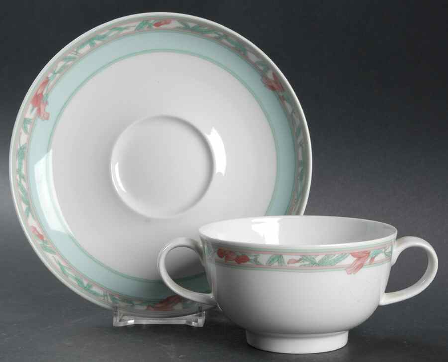 Ferrara (Galleria Shape) Footed Cream Soup Bowl & Breakfast Cup Saucer by Hutschenreuther-1