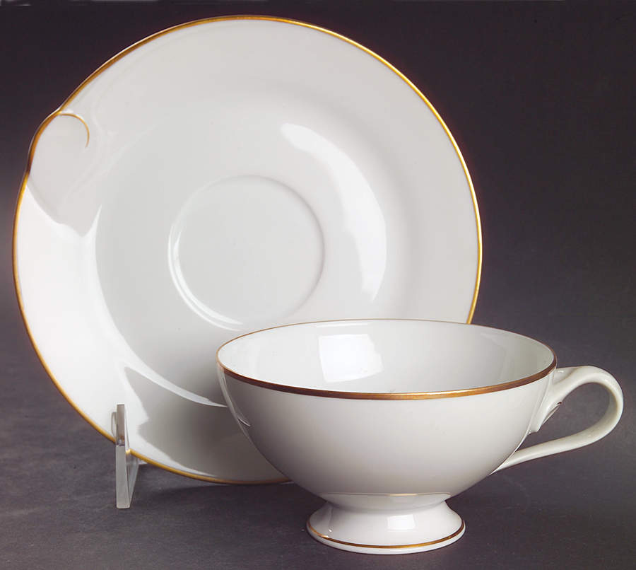 Fleuron Gold Footed Cup & Saucer Set by Hutschenreuther-1
