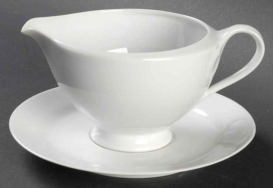 Fleuron White Round Gravy Boat & Underplate by Hutschenreuther-1