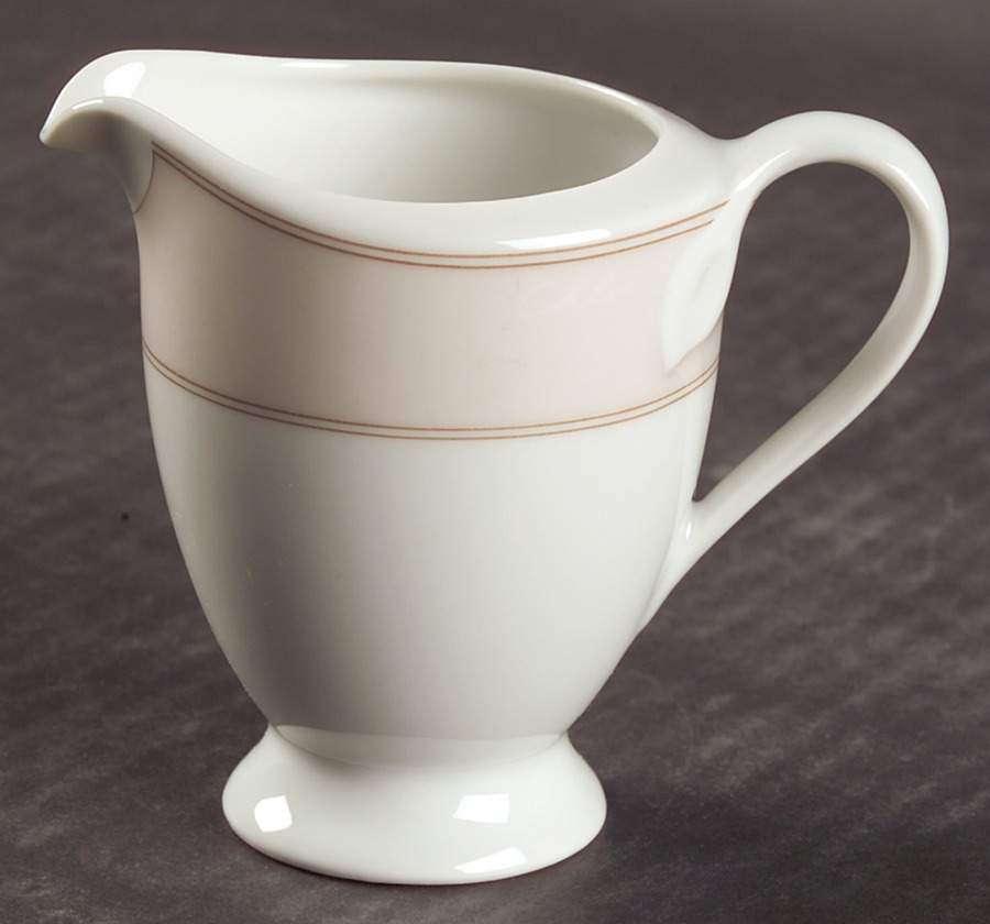 Fontaine Mini Creamer by Hutschenreuther-1