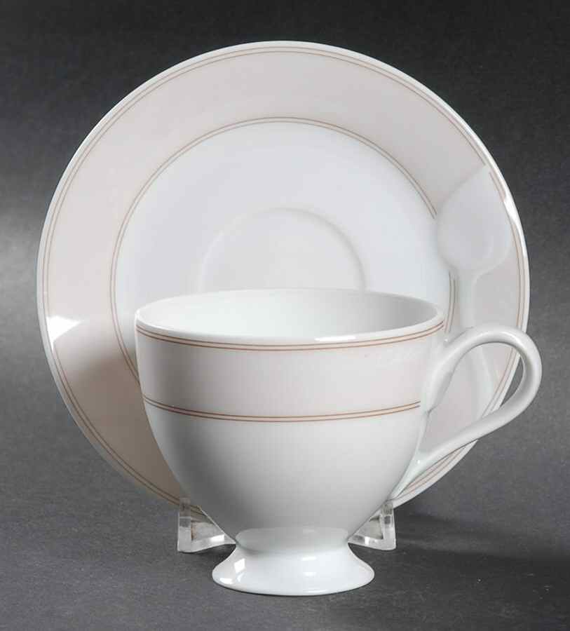 Fontaine Footed Demitasse Cup & Saucer Set by Hutschenreuther-1