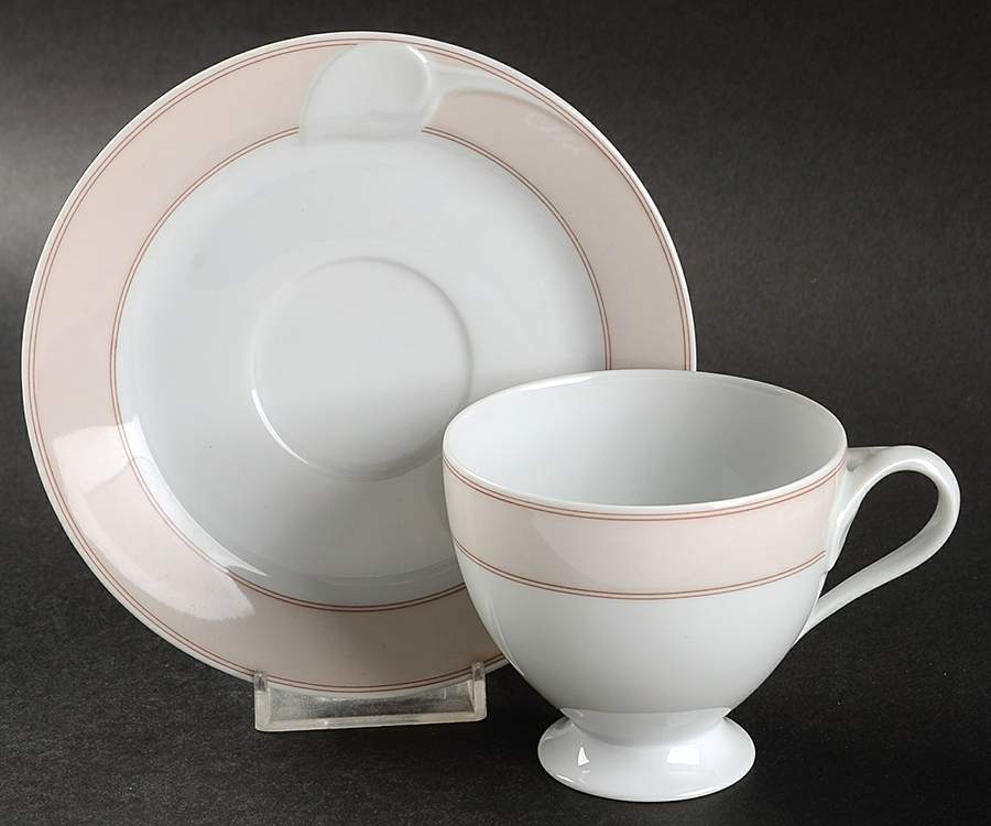 Fontaine Footed Cup & Saucer Set by Hutschenreuther-1