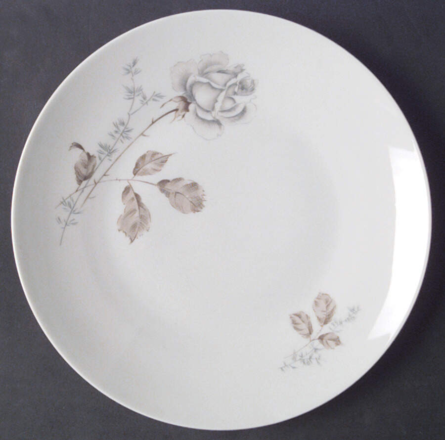Forest Rose Dinner Plate by Hutschenreuther-1