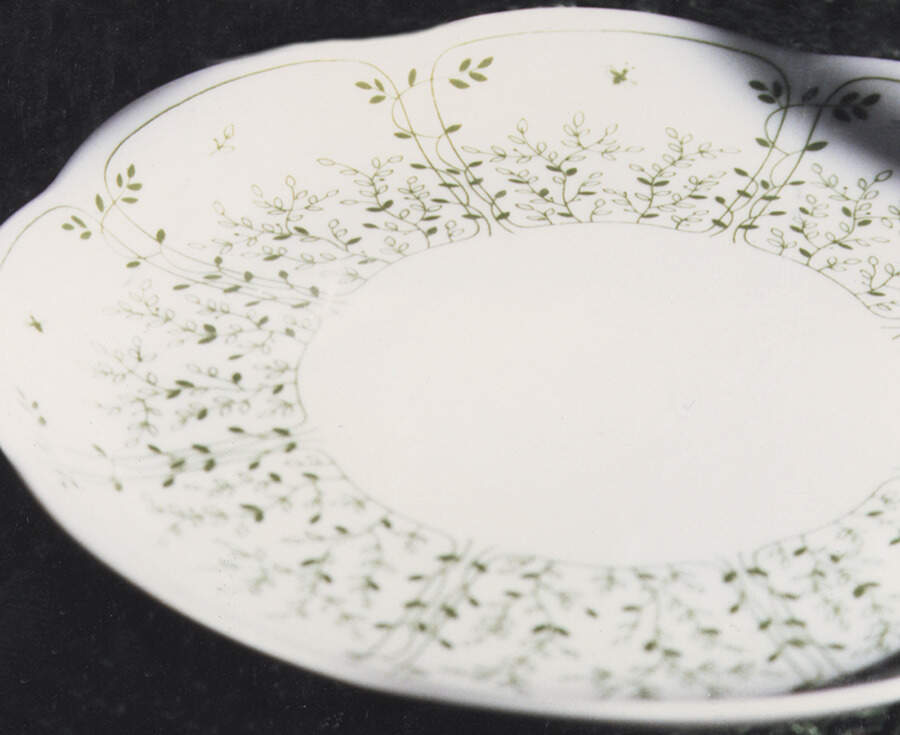 Green Fleur Dinner Plate by Hutschenreuther-1