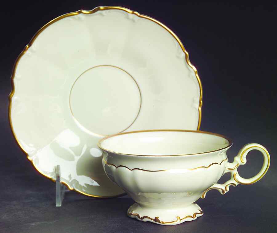 Hamilton Footed Cup & Saucer Set by Hutschenreuther-1