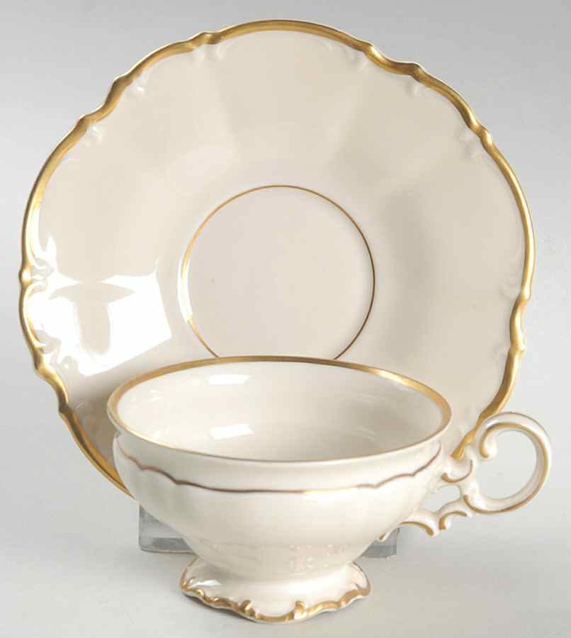 Hamilton Footed Demitasse Cup & Saucer Set by Hutschenreuther-1