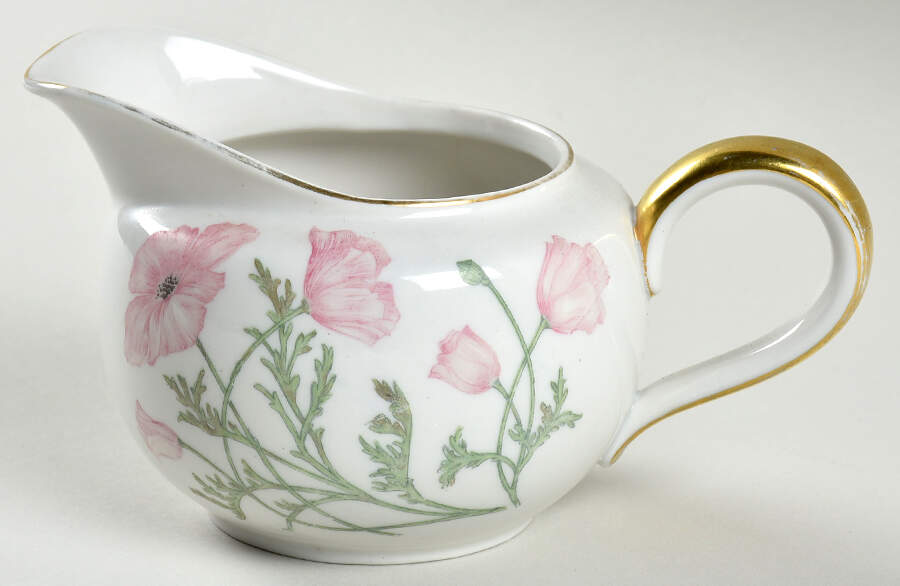 The Hampton Creamer by Hutschenreuther-1