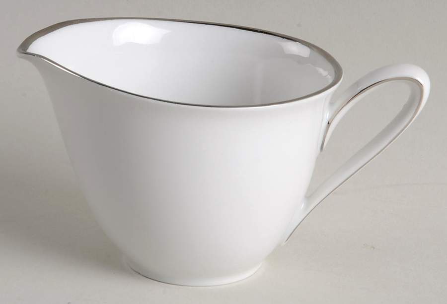Heirloom Creamer by Hutschenreuther-1