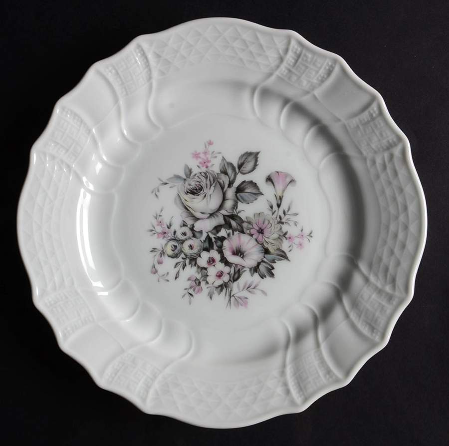 Heidelberg Salad Plate by Hutschenreuther-1