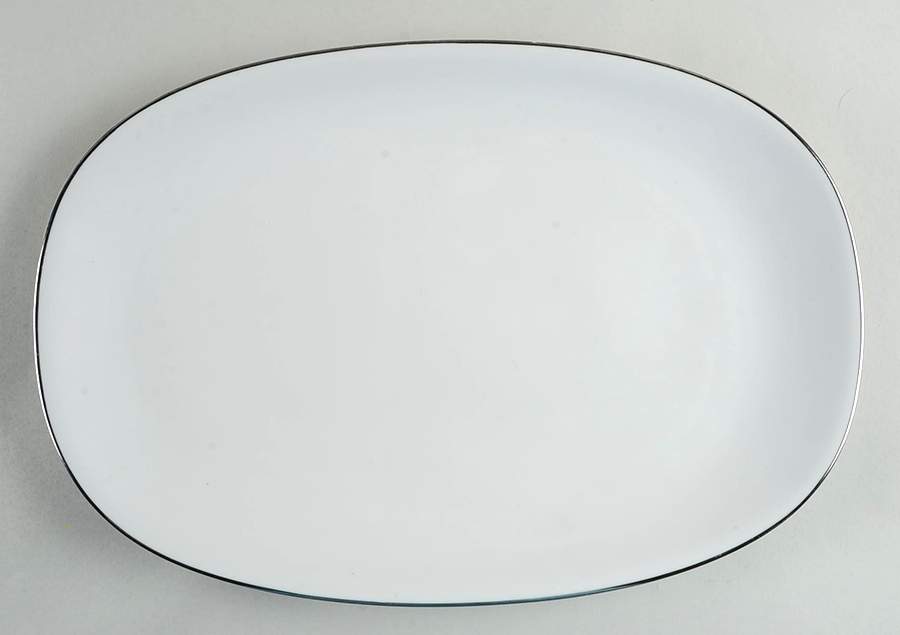 Heirloom Platinum 12" Oval Serving Platter by Hutschenreuther-1