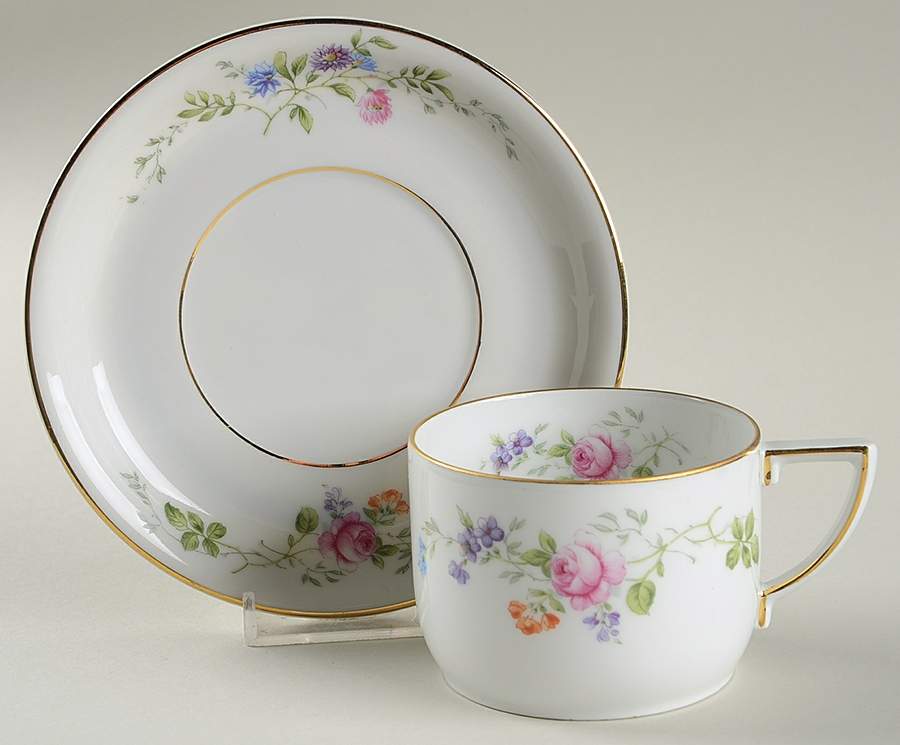 HUT12 (WHITE) Flat Cup & Saucer Set by Hutschenreuther-1