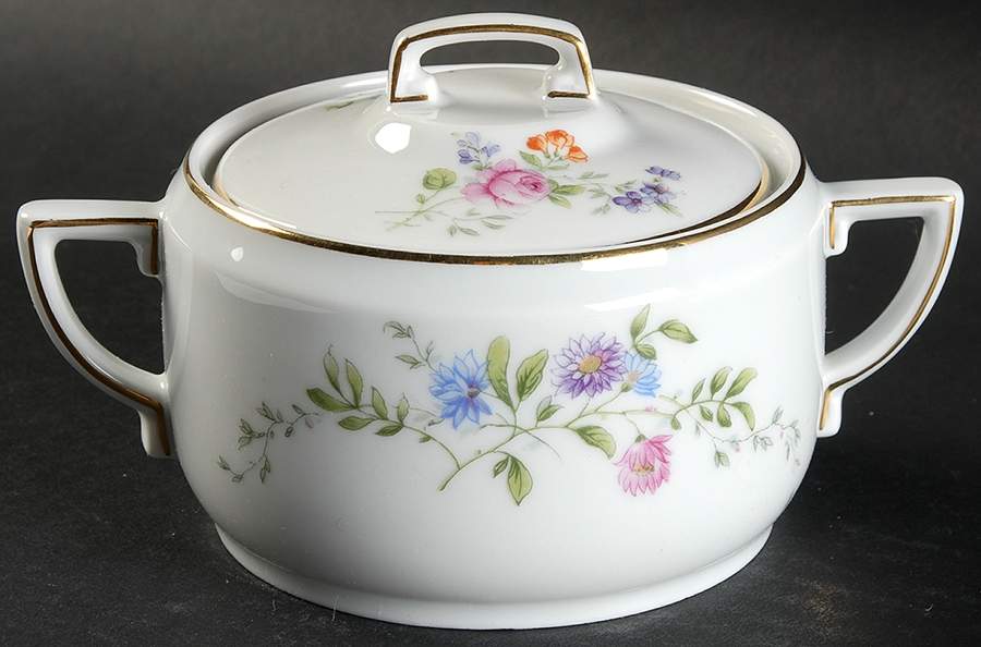 HUT12 (WHITE) Sugar Bowl & Lid by Hutschenreuther-1