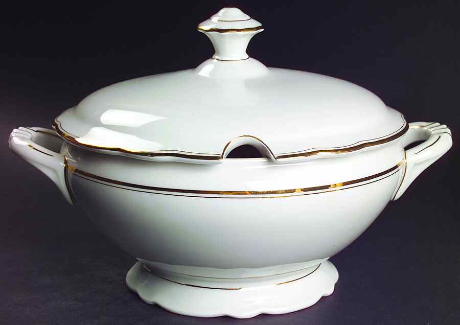 HUT143 Tureen &  Lid by Hutschenreuther-1