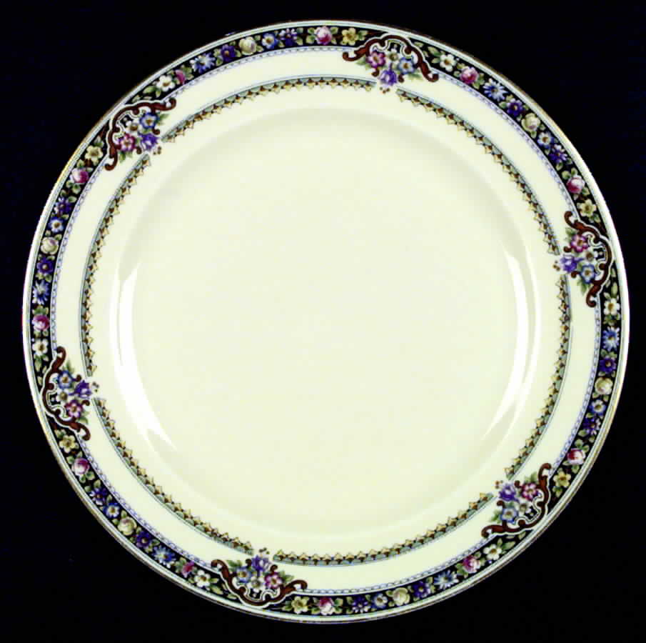 HUT158 Dinner Plate by Hutschenreuther-1