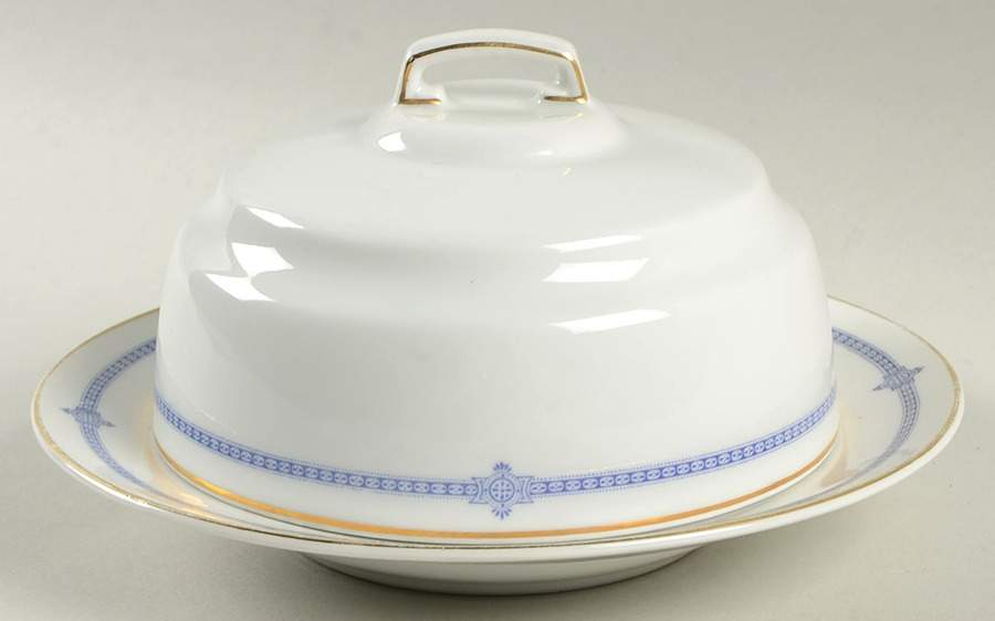 2101 Round Covered Butter by Hutschenreuther-1
