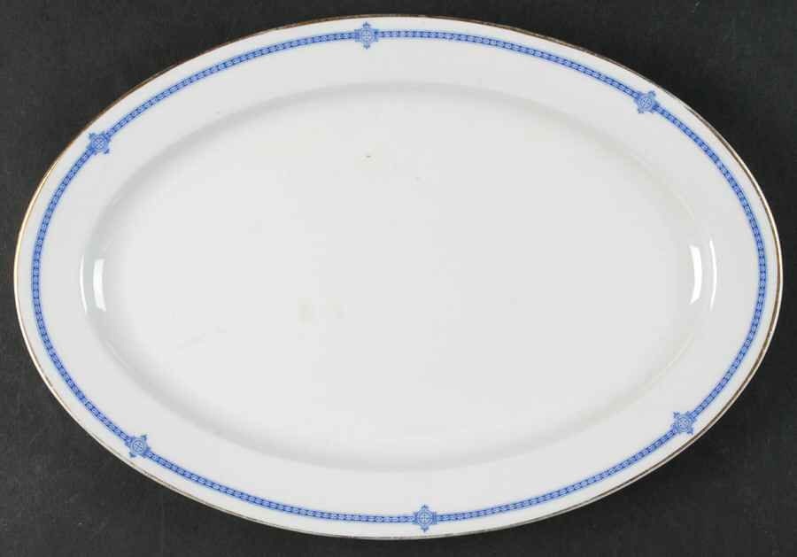 2101 12" Oval Serving Platter by Hutschenreuther-1