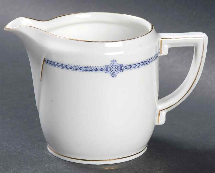 2101 Creamer by Hutschenreuther-1