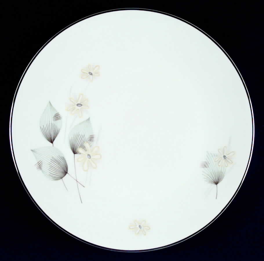 HUT168 Dinner Plate by Hutschenreuther-1