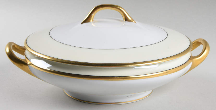 HUT170 Round Covered Vegetable by Hutschenreuther-1
