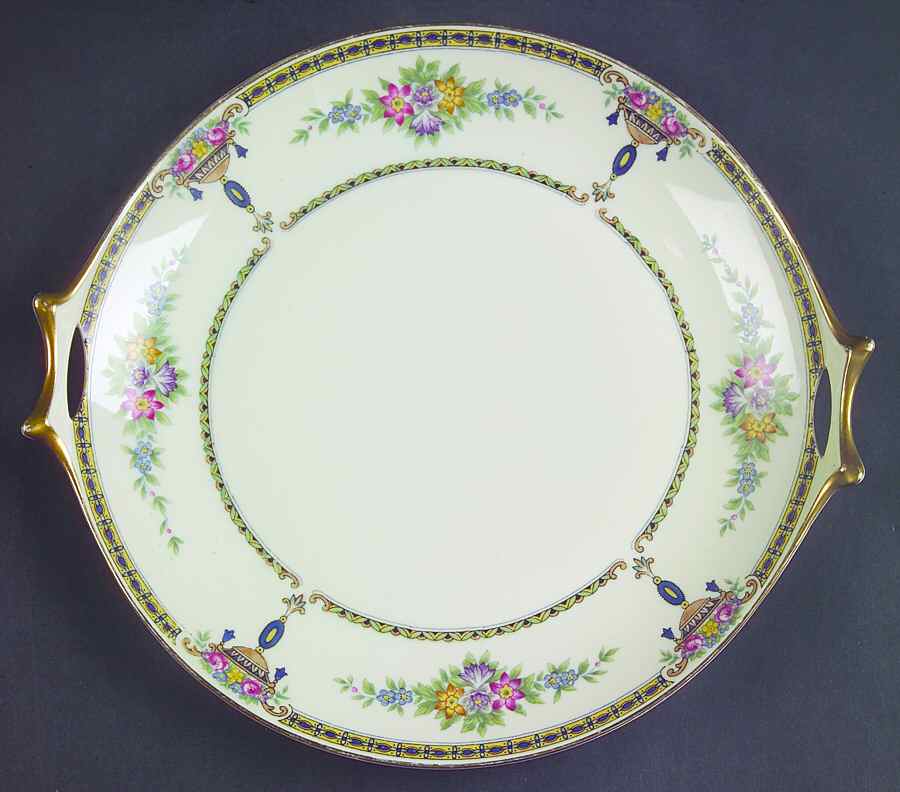HUT208 Handled Cake Plate by Hutschenreuther-1