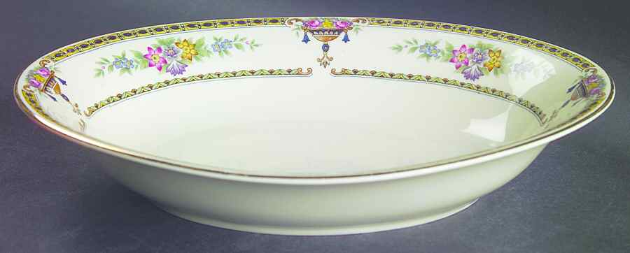 HUT208 10" Oval Vegetable Bowl by Hutschenreuther-1