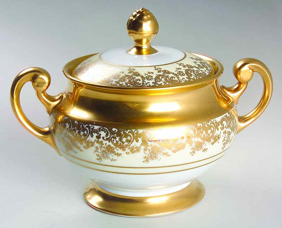 HUT220 Sugar Bowl & Lid by Hutschenreuther-1