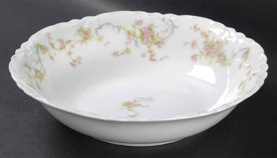 HUT23 8" Round Vegetable Bowl by Hutschenreuther-1