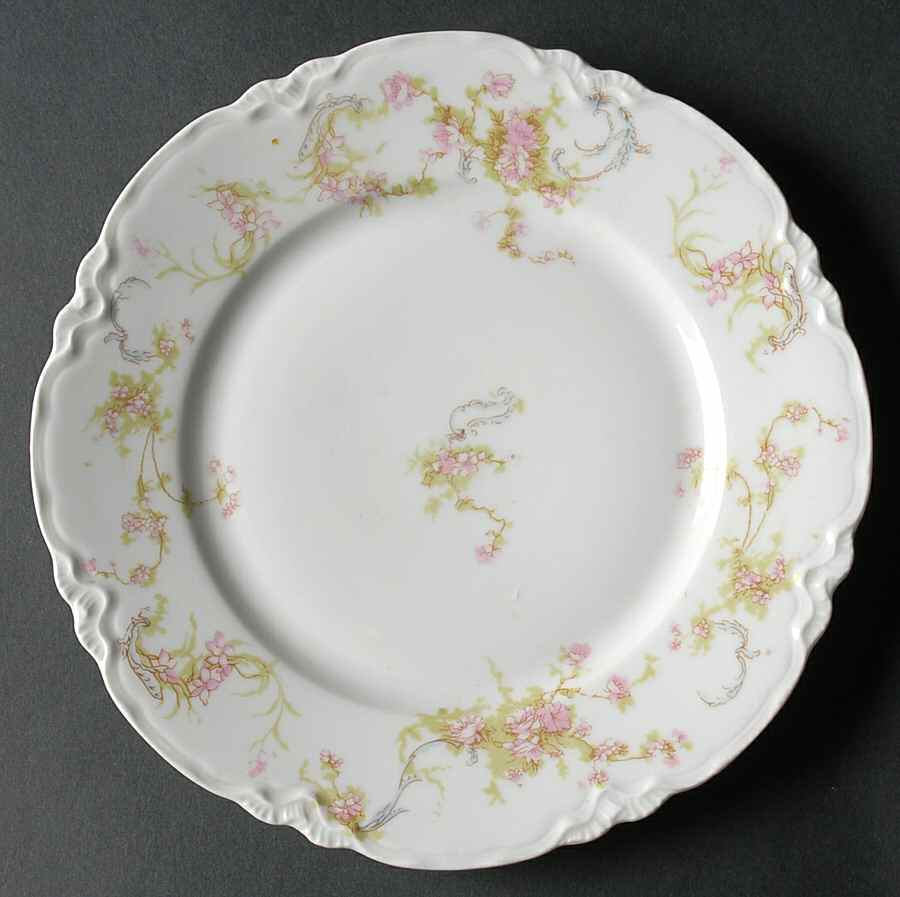 HUT23 Salad Plate by Hutschenreuther-1